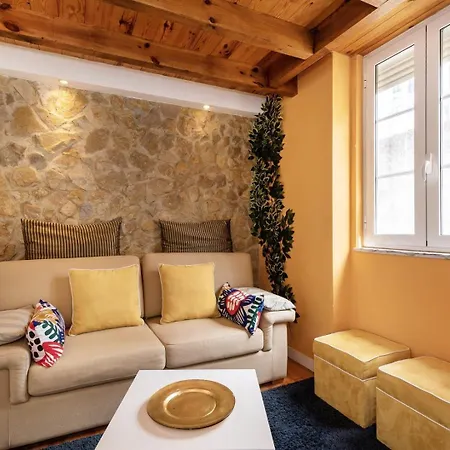 Lägenhet Guestready - Fantastic Rustic Duplex With Terrace *